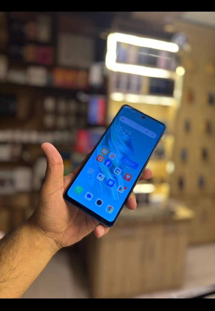 Tecno spark 20 pro