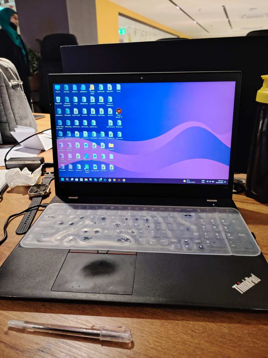 Lenovo i7-8th Generation 16Gb/256GB SSD